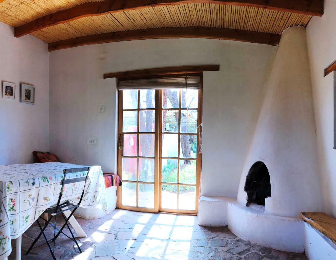 Rancho Quitapenas Bungalows Сан-Педро-де-Атакама Номер фото